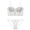 En stock Mesdames Long Broderie Bra Culotte Set