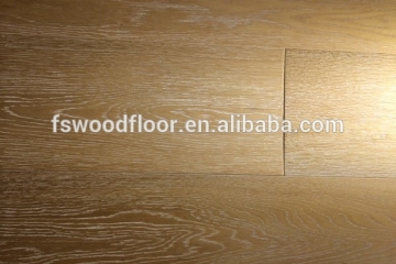 wire brushed oak engineered wood flooring