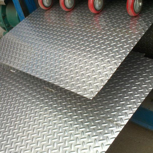 Custom size 6mm thick checkered steel plate 201 stainless steel antislip plate