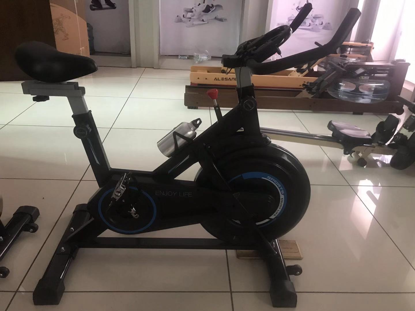 Safe And Silent Commercial Fitness Spinning Bike Wholesale