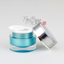 plastic 1.7oz jar Daily Use