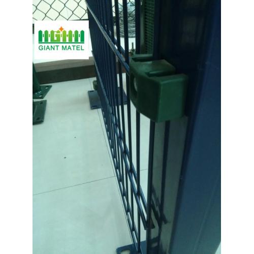 factory supply pvc coated double wires welded mesh fence