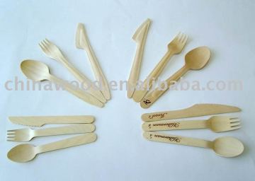 wooden disposable cutlery