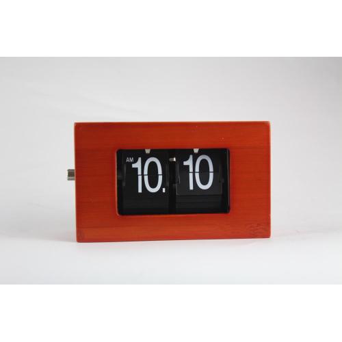 Flip Clock di bambù rettangolare di piccole dimensioni