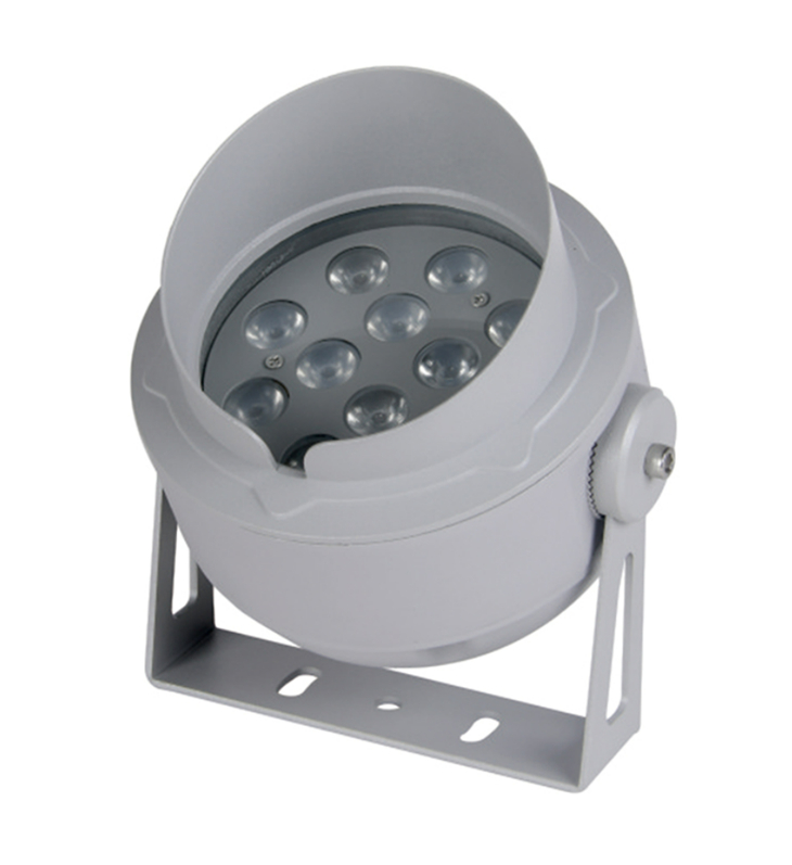 Outdoor flood light for overpass