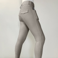 Pantalones de pantalones ecuestres de mujeres gris claro con bolsillos