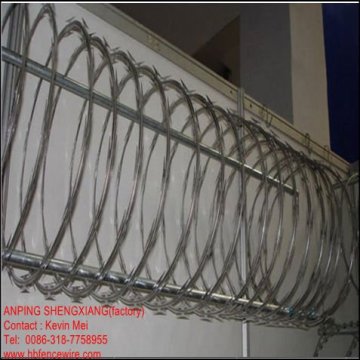 electro galvanized Razor barbed Wire Flat wrap(factory)