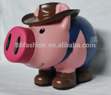 Simple pig shaped coin box