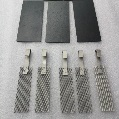 Variedad de tamaños de malla de titanio recubierta de platino
