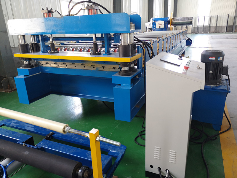 Trapezoidal metal Roofing Sheet Tile Roll Forming Machine