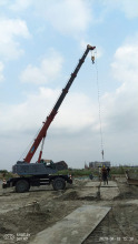 Mounted Mobile Crawler Telescopic Crane for Sale