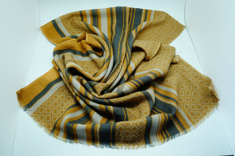 Printed Wool Scarf Yf 2013 769 2