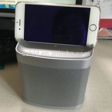 Hot Selling Wholesale HF-Q5 Bluetooth Speaker ,Mini Portable HF-Q5 Wireless Bluetooth Speaker