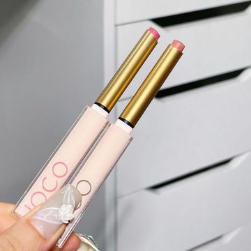 Fine Tube Velvet Lipstick, Lipstick Pencil, and Gold Lipstick