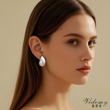 Elegant Simple Pearl Stud Earrings for Everyday Wear
