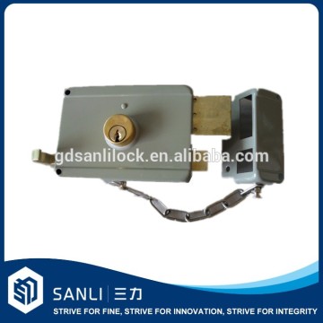SL2373A keyed chain privacy iron door lock