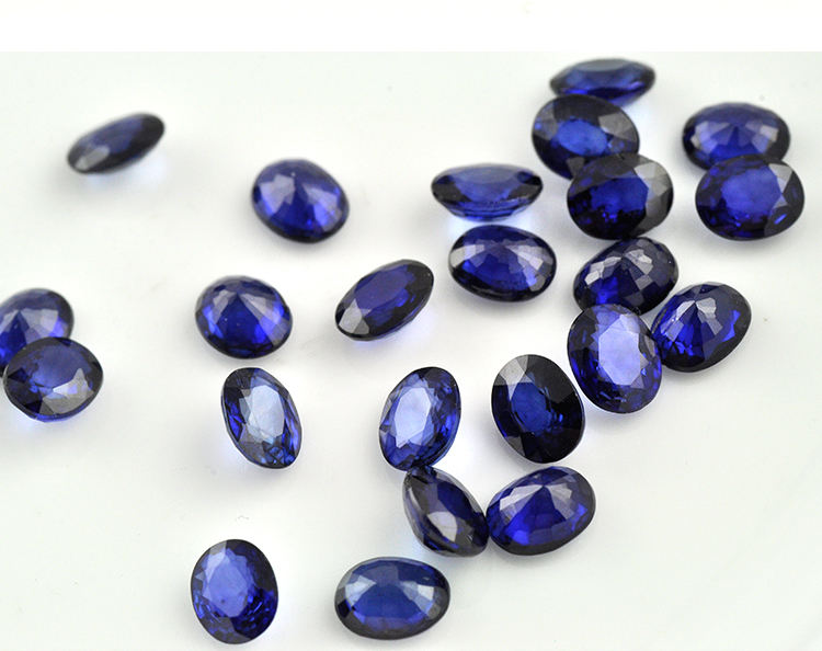 الجملة السعر المنخفض نوعية جيدة سيري لانكا الانتشار الطبيعي الأزرق الياقوت جوهرة الحجر للمجوهرات