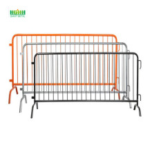 Portable crowd control fence