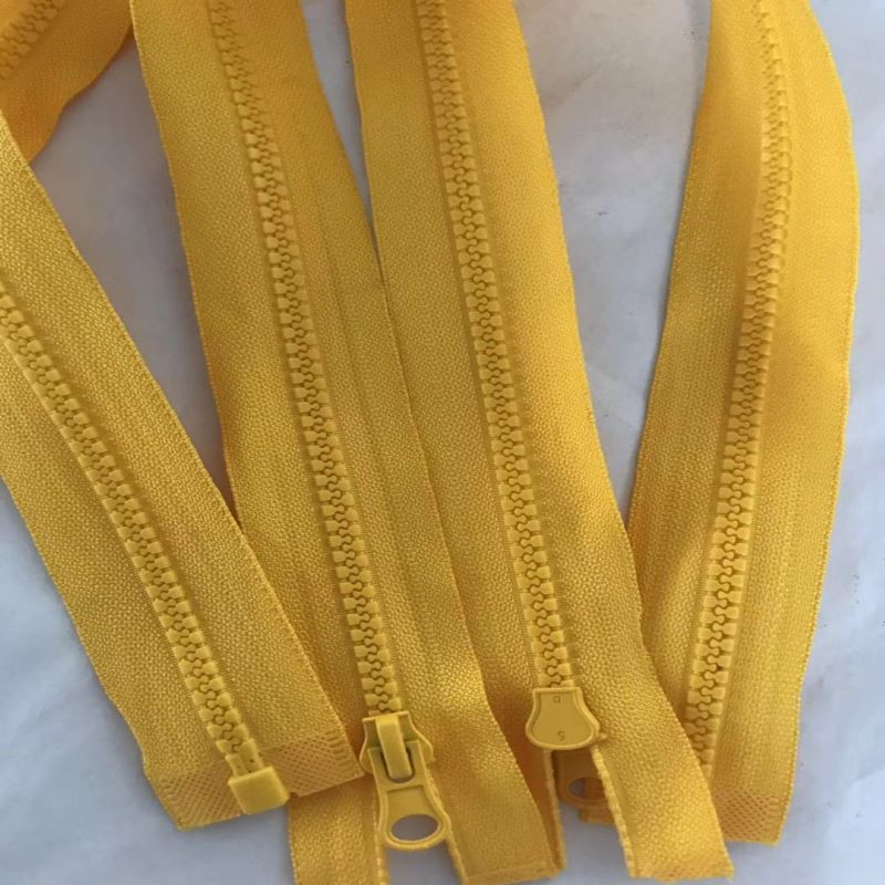 Unique coat zippers