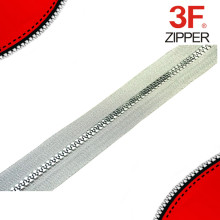 Silver Shine Teeth Garment Plastic Zipper rolls