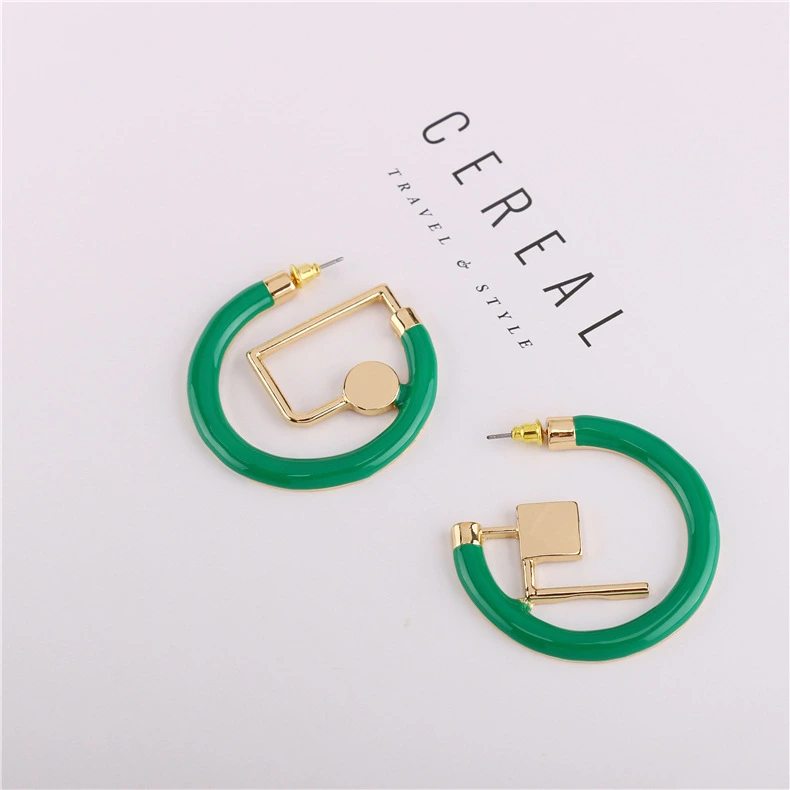 Top Design OEM Women Promotion Gift Pendant Earrings Jewelry Geometric Dangle Simple Gold Copper Alloy Drop Stud Charm Earring