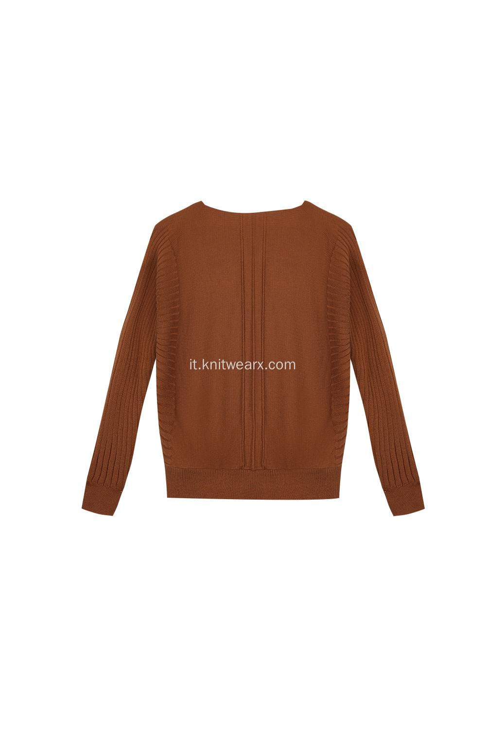 Pullover con maniche a coste a pipistrello con scollo a barca lavorato a maglia da donna