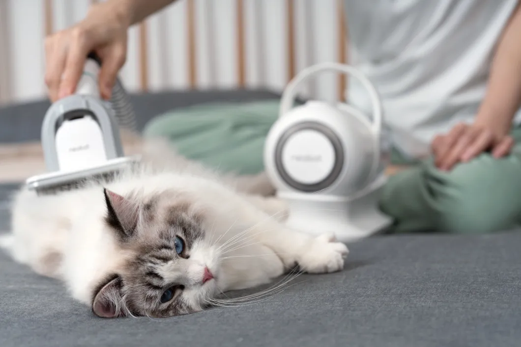 Pet Products Vacuum Cleaner for Grooming