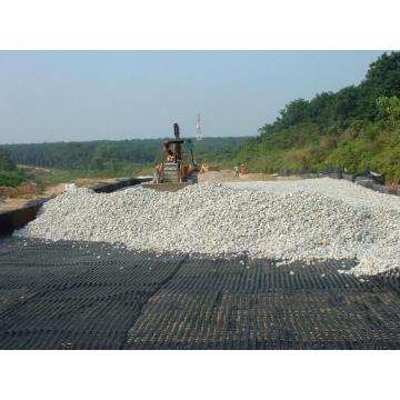 Fiberglass geogrid reinforces asphalt prevents deformation