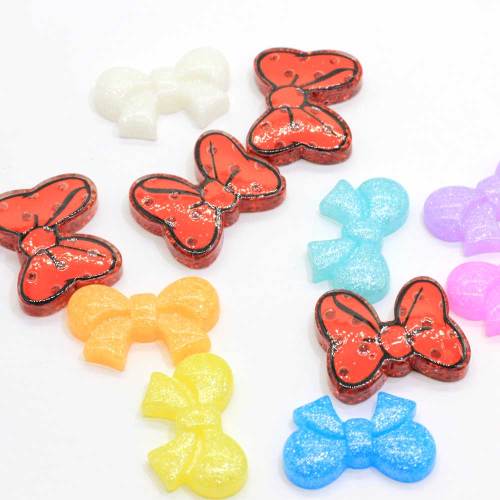 En gros 100 Pcs / Lot Assortiment De Résine Papillon Cabochons Flatback Dos Plat Résine Papillon Cabines Cheveux Arc Centre Artisanat Fabrication