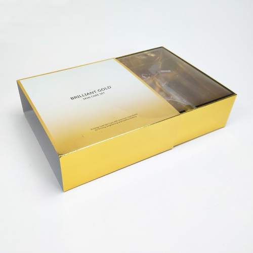 La scatola del set di lusso in oro di lusso con manica