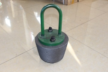 Molten aluminum graphite crucible