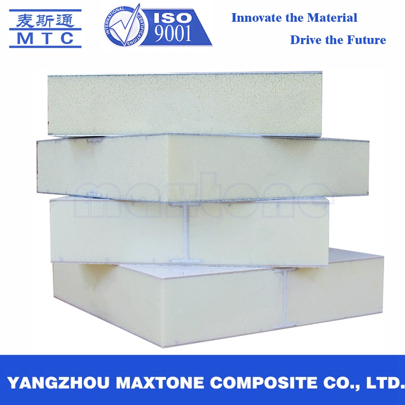 Panneau sandwich en polyuréthane en fibre de verre gelcoté Gelcoated Fiberglass Polyurethane Sandwich Panel