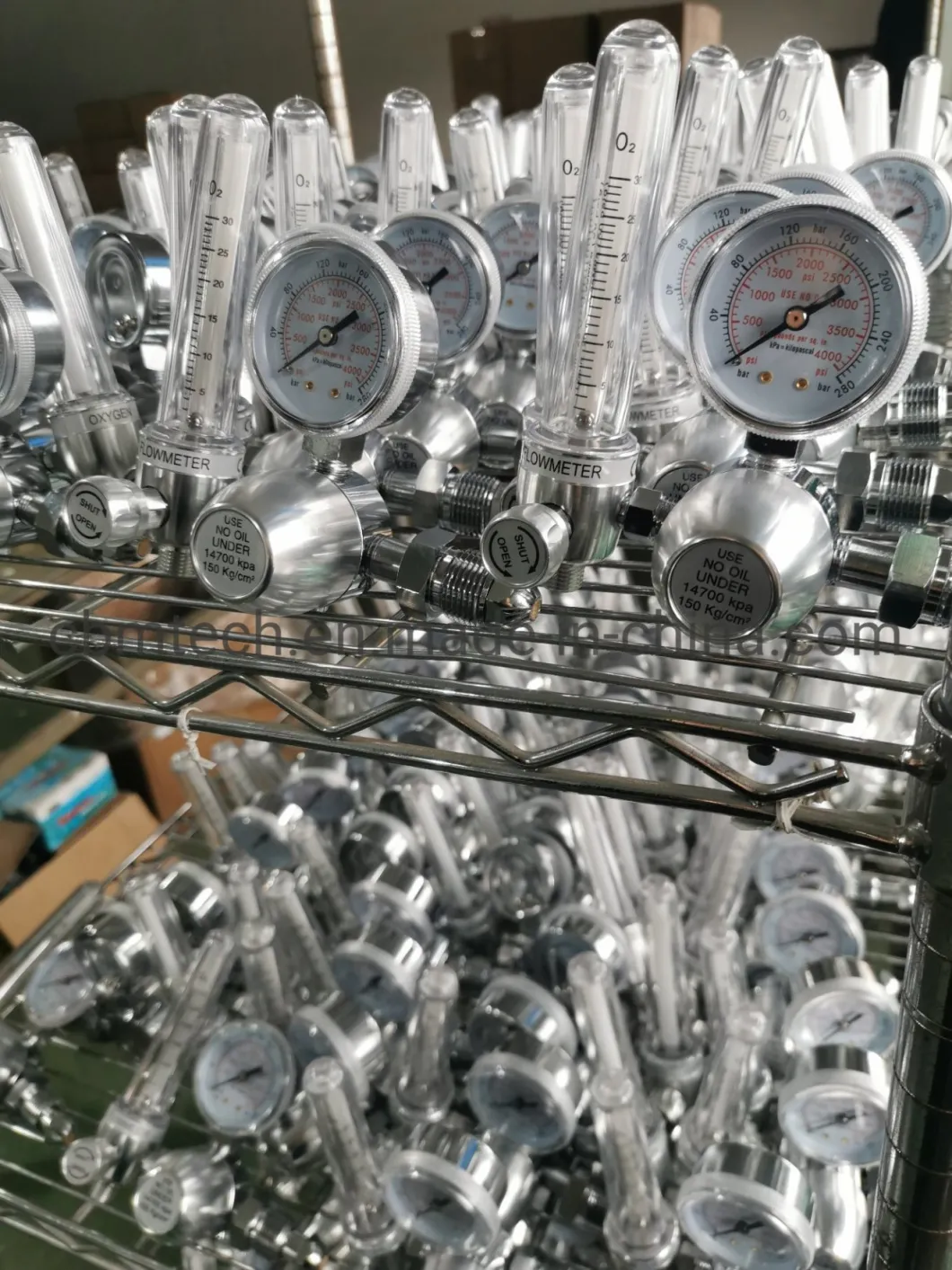 Oxygen Flow Regulator