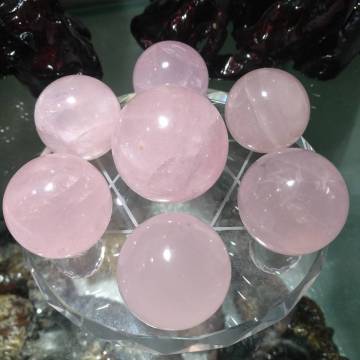 Natural Rose Quartz Crystal Ball Seven Star Array Set Healing Plate Gemstone