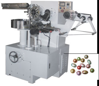 Egg type chocolate wrapping machine