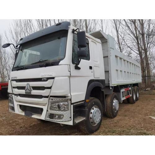 Sinotruk Howo 8x4 dump truck tipper low price