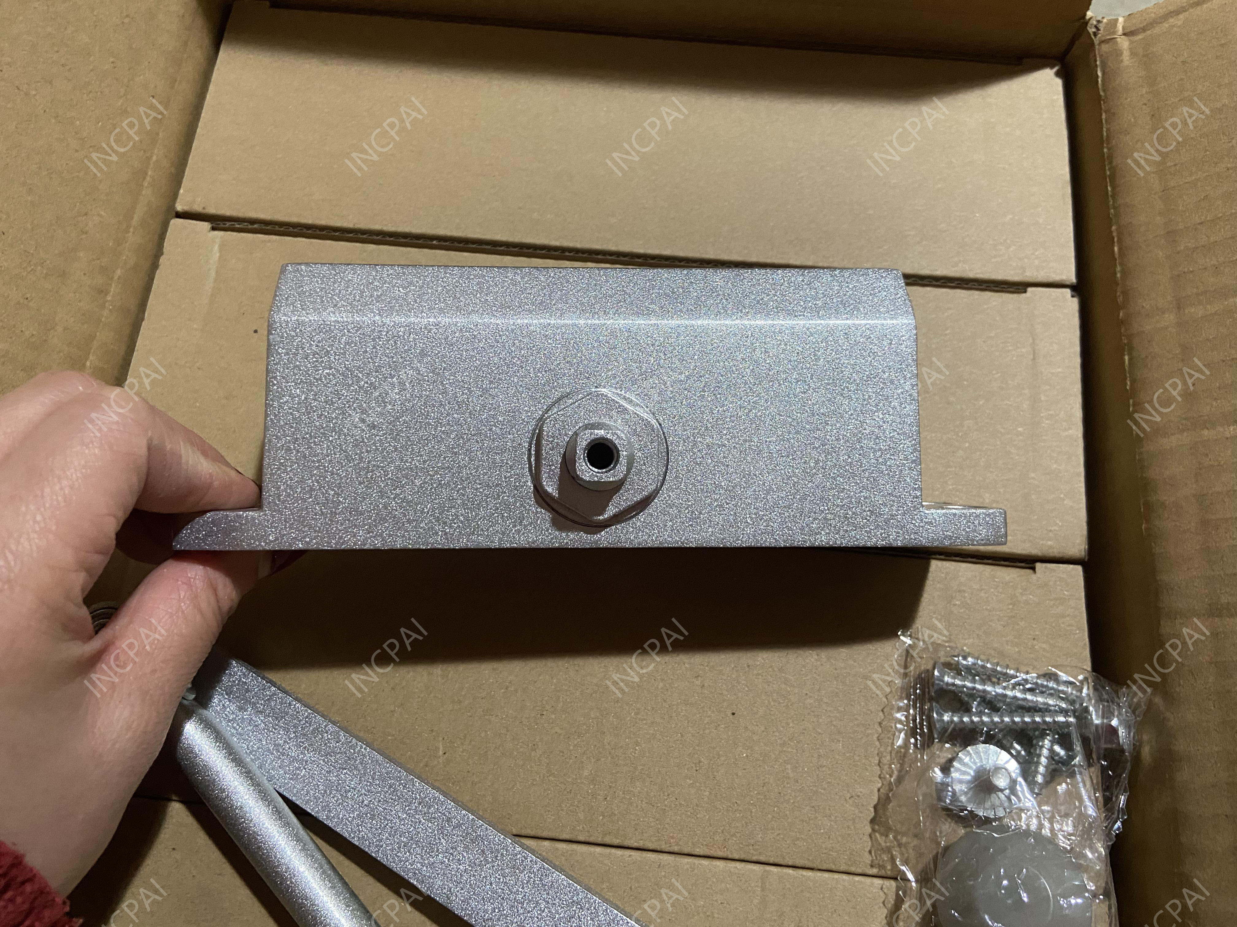 Дзверы бліжэй Door closer