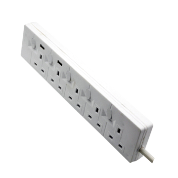 GCC obtained Wholesale universal USB power strip