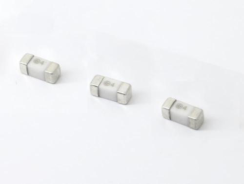 SMD fuse----a time-lag type brick fuse