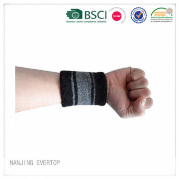 New Coming Men Cool Sports Wristband