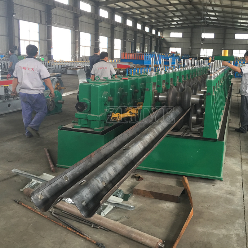 guardrail plate cold roll forming machine