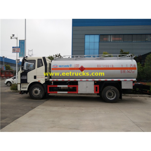 Xe tải giao hàng dầu FAW 4000 gallon