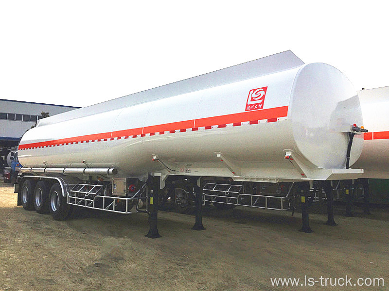 Tri-axle 43000L Fuel Transport Semi Trailer