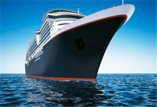 High-efficiency subsea trencher hydraulic system