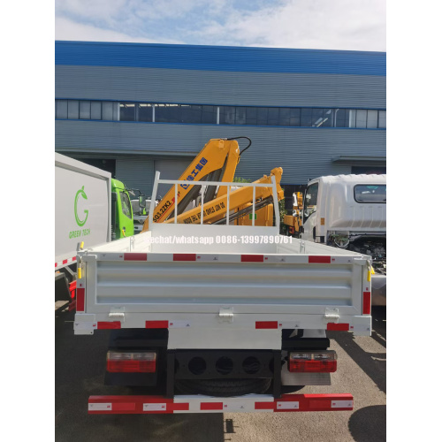 Dongfeng 95HP Cargo Truck with 3.2Tons XCMG Articulated Crane