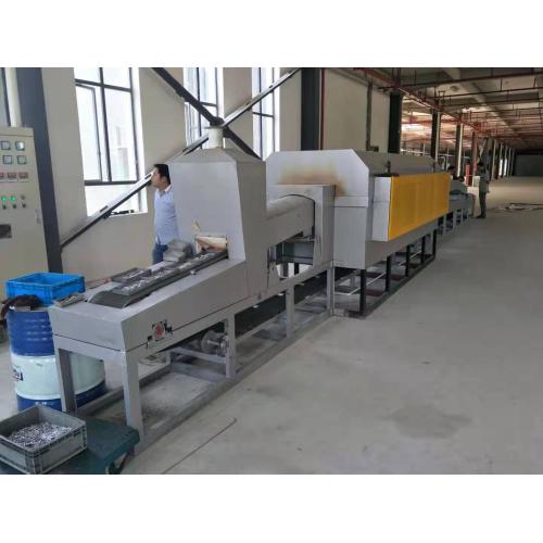 Bright quenching heat treatment furnace