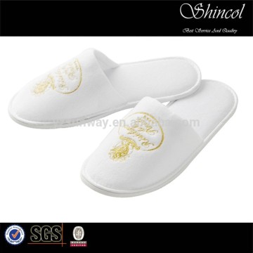 Disposable Coral Fleece Hotel Slipper