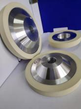 Vitrified PCD grinding wheel