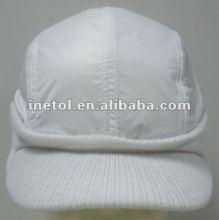 fashion winter cap for woman in any colour