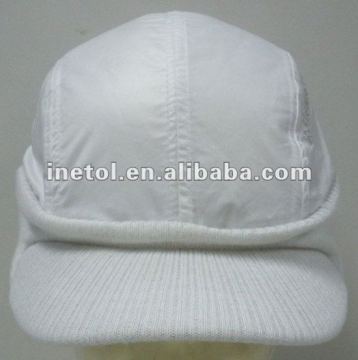 fashion winter cap for woman in any colour